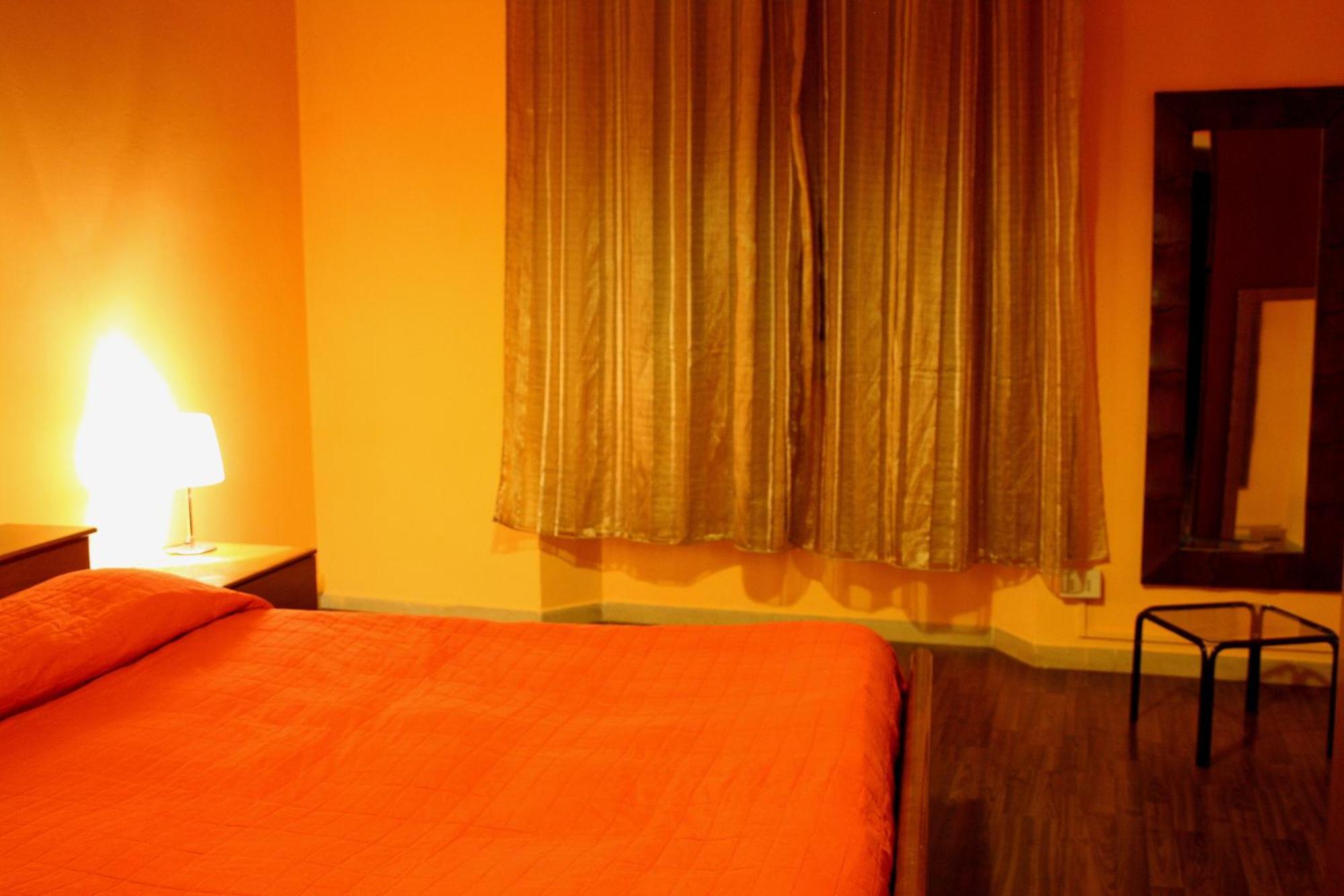Apartamento A Due Passi Dal Treno Pisa Exterior foto